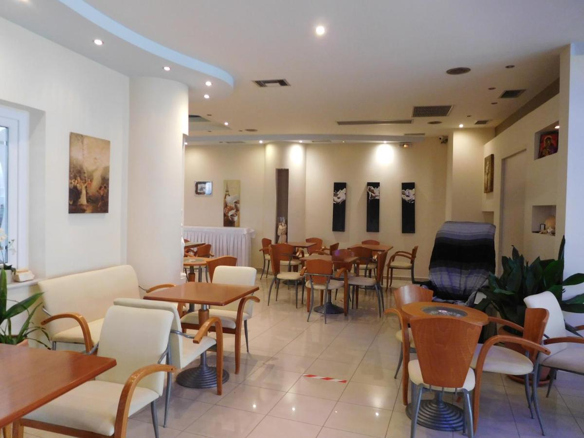 Efstratios Hotel Loutra Edipsou  Bagian luar foto