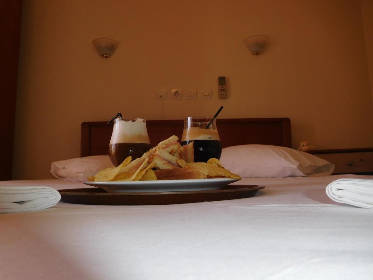Efstratios Hotel Loutra Edipsou  Bagian luar foto