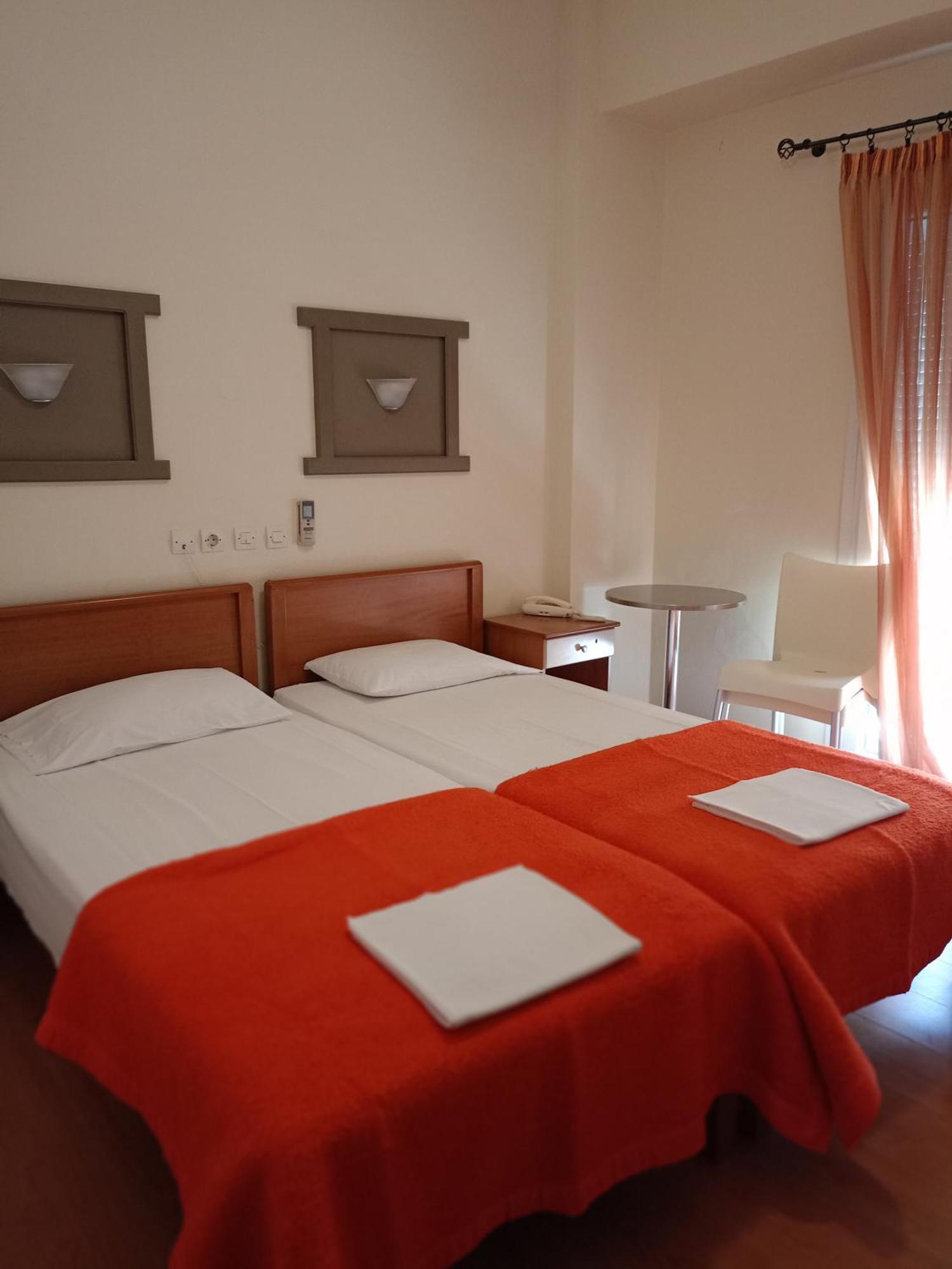 Efstratios Hotel Loutra Edipsou  Bagian luar foto
