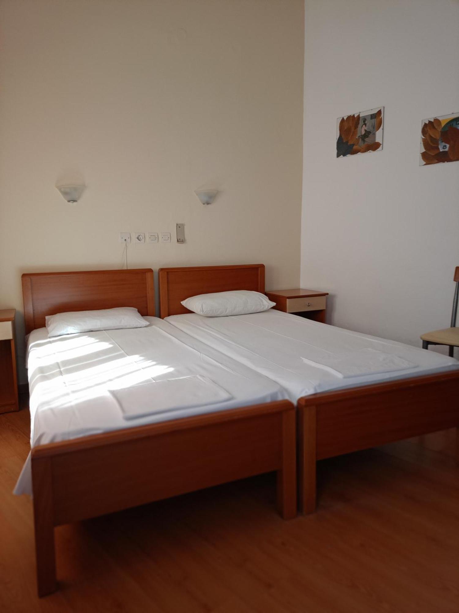 Efstratios Hotel Loutra Edipsou  Ruang foto