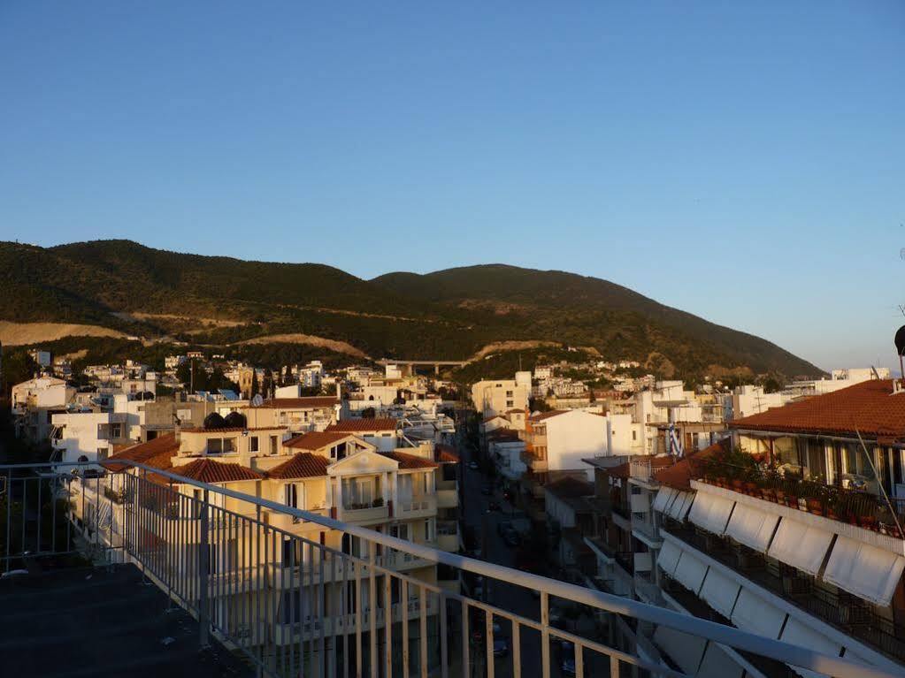 Efstratios Hotel Loutra Edipsou  Bagian luar foto